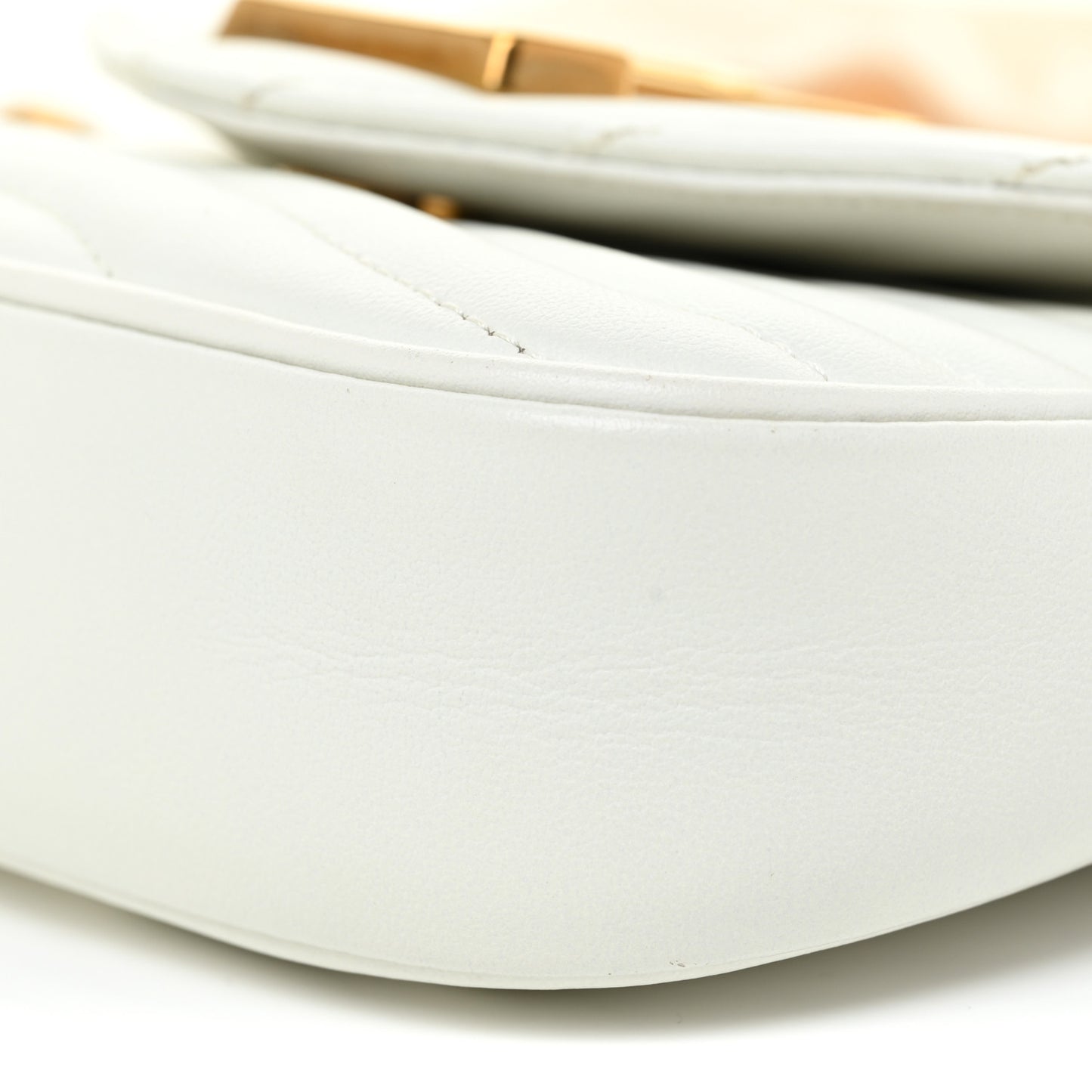 Calfskin New Wave Multi Pochette Snow