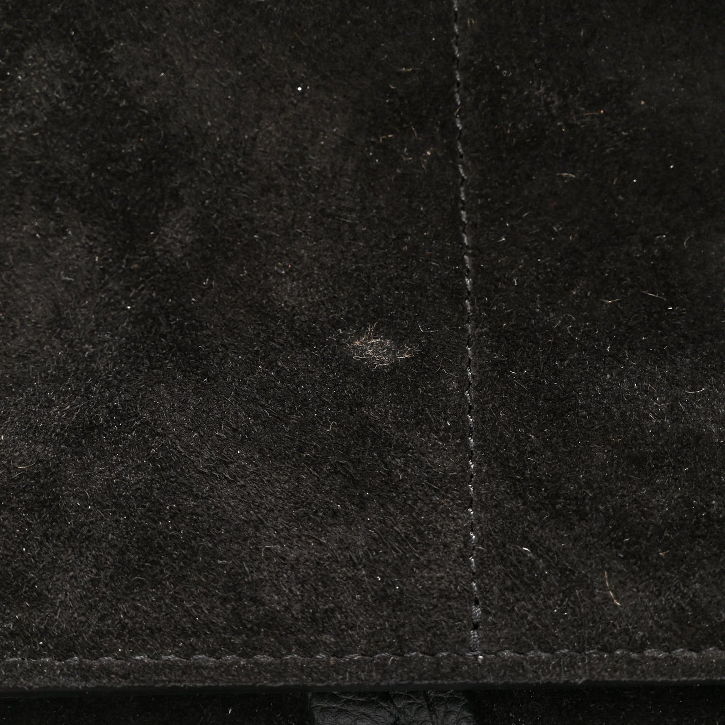 Soft Grained Calfskin Medium Belt Cabas Phantom Black