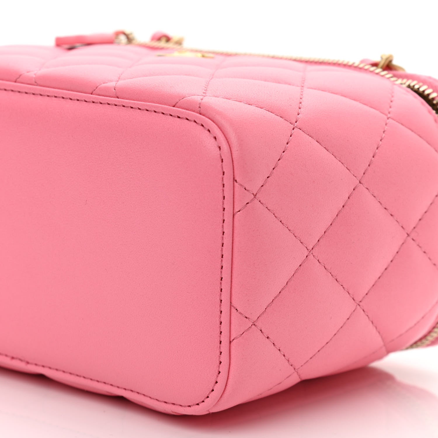 Chanel Lambskin Quilted Small Pearl Crush Vanity Case With Chain Pink 10 of 14
