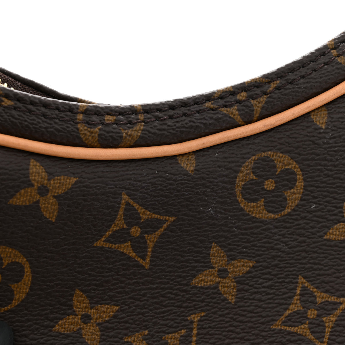 Monogram Loop
