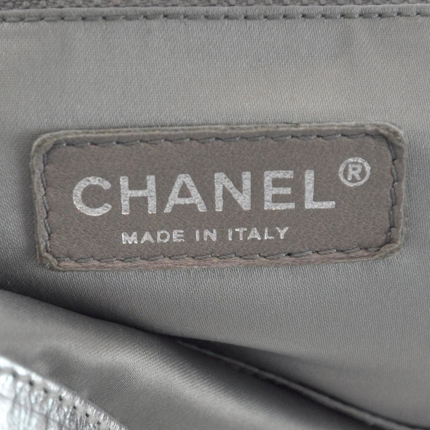 Chanel Metallic Perforated Lambskin Hollywood Hobo Silver 7 of 10