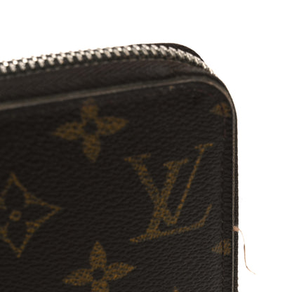 Louis Vuitton Monogram Zippy Wallet 8 of 8