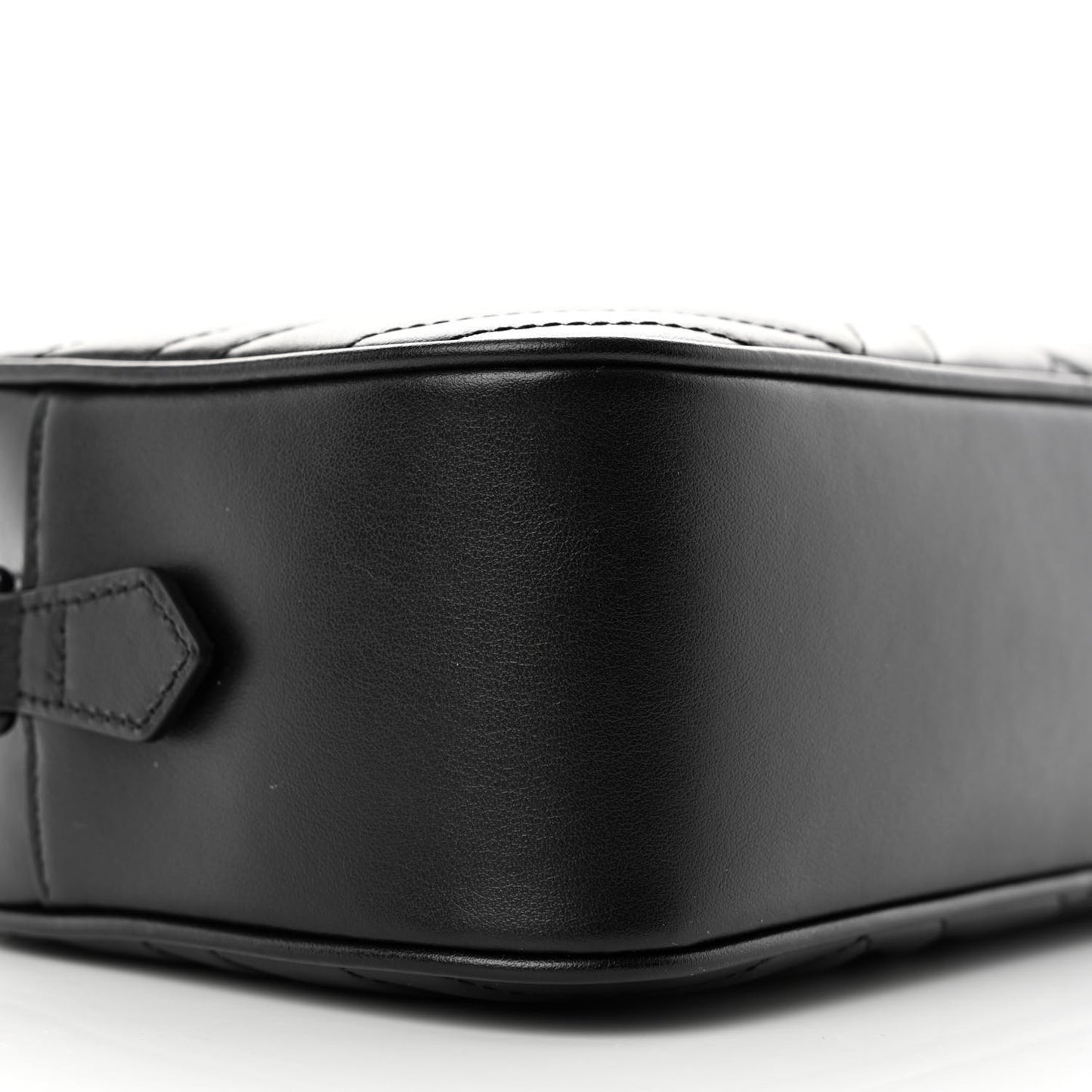 Calfskin Matelasse Monochrome Small GG Marmont Chain Shoulder Bag Black