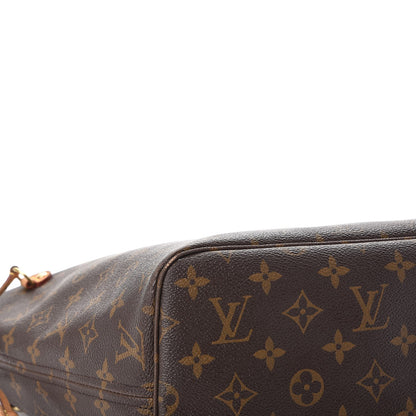 Louis Vuitton Monogram Neverfull MM 27 of 30
