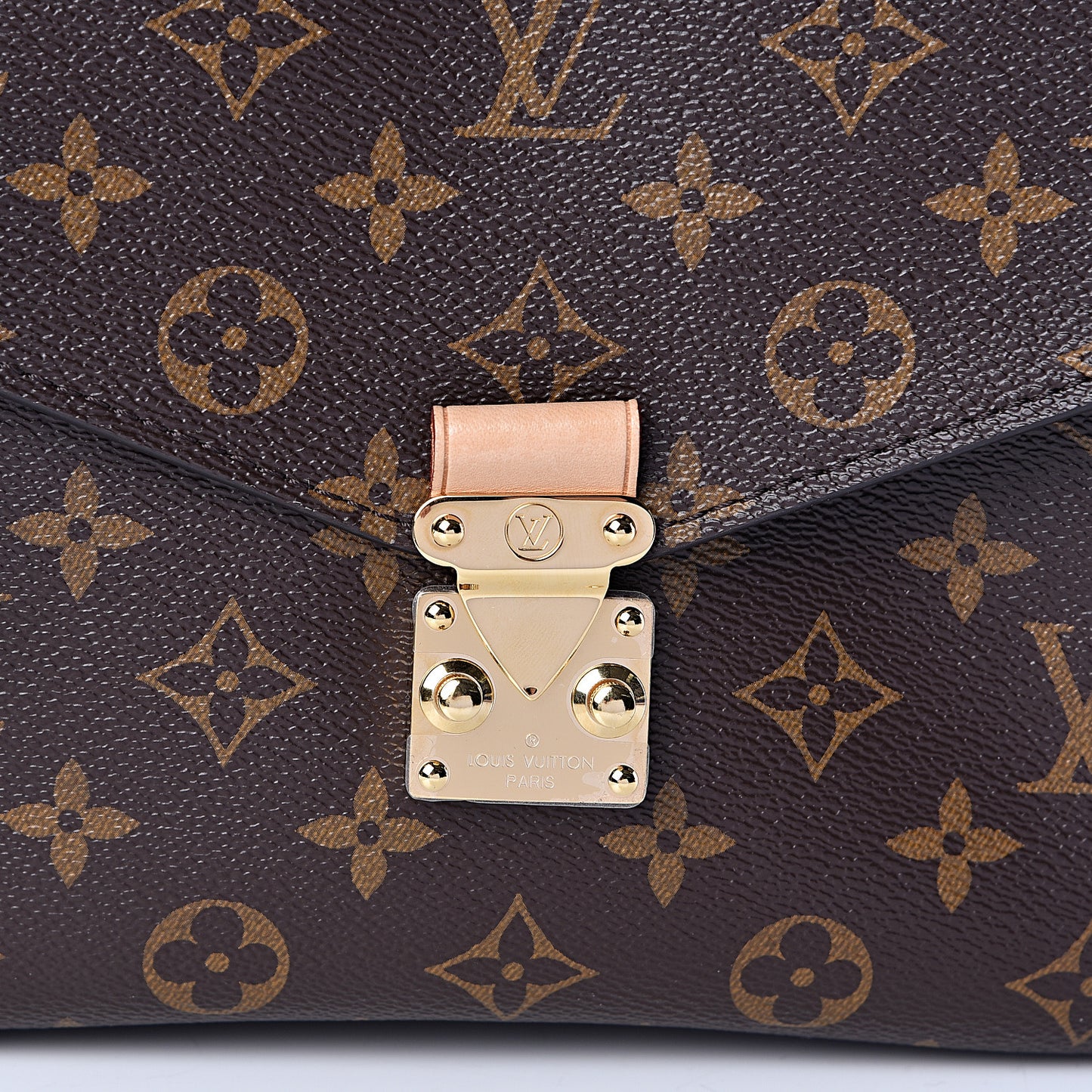 Monogram Pochette Metis