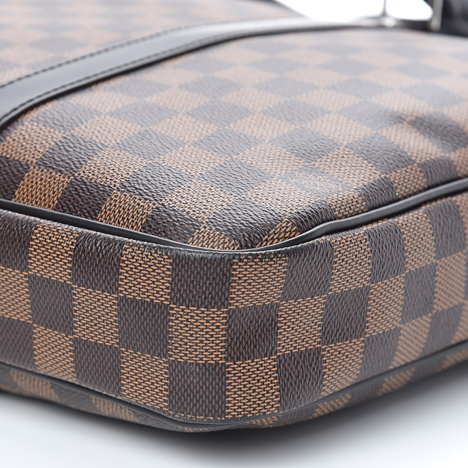 Louis Vuitton Damier Ebene Porte-Documents Voyage PM 7 of 10