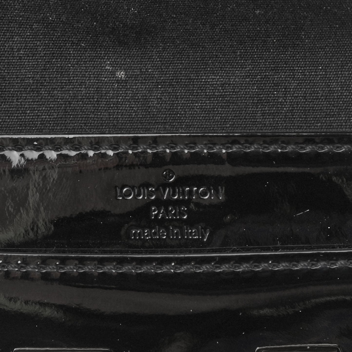 Patent Louise Clutch Amarante
