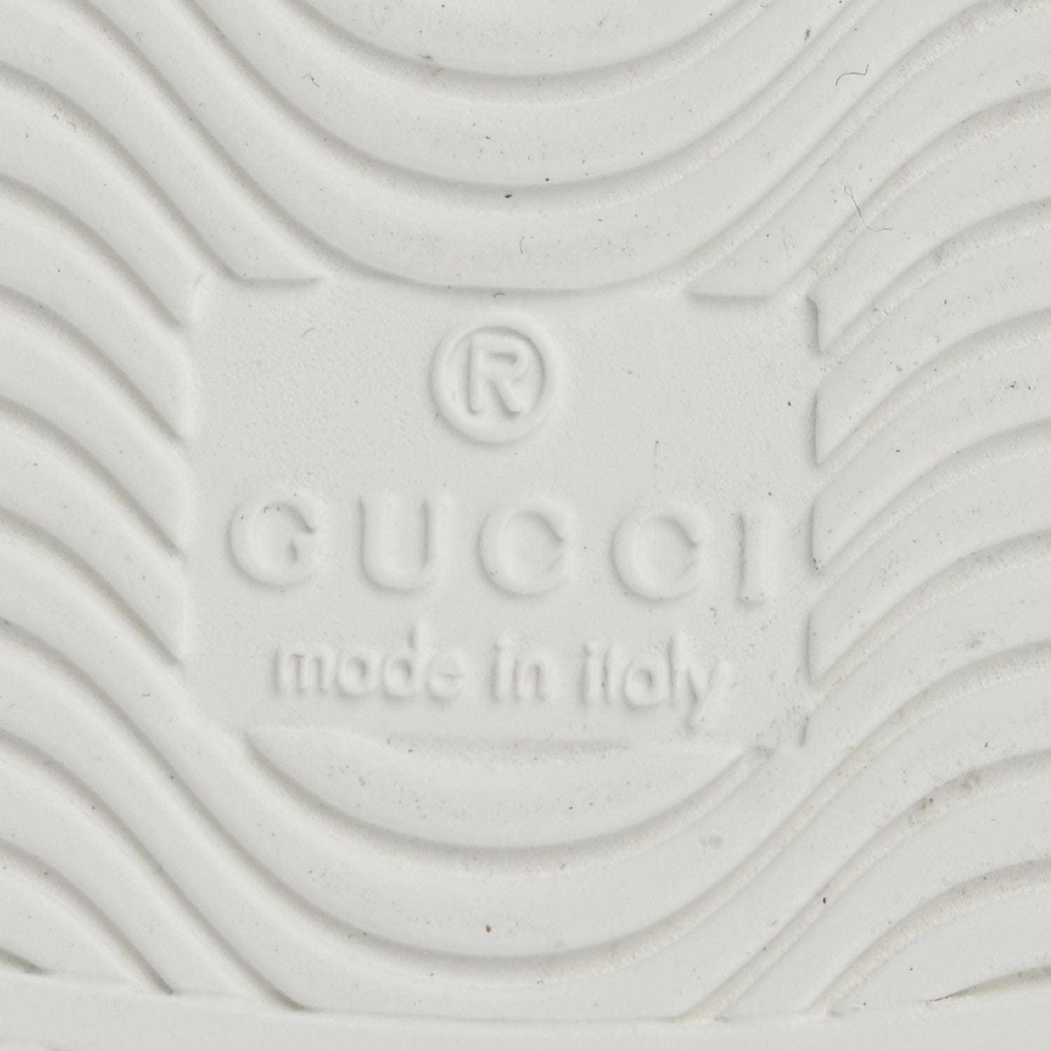 Gucci Calfskin Interlocking G Perforated Womens Ace Sneakers 37.5 White Grey Sky 8 of 10