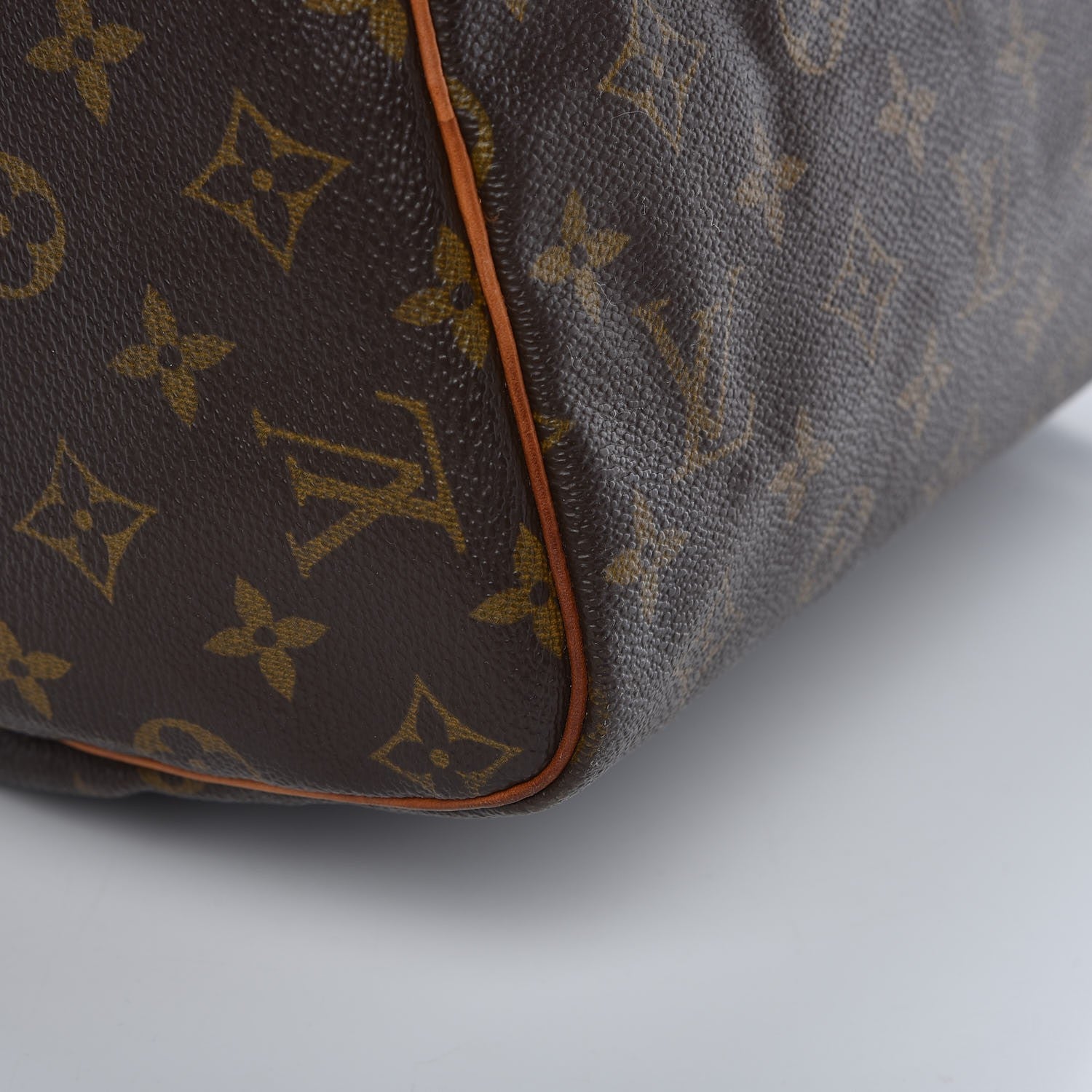 Louis Vuitton Monogram Speedy 30 13 of 17