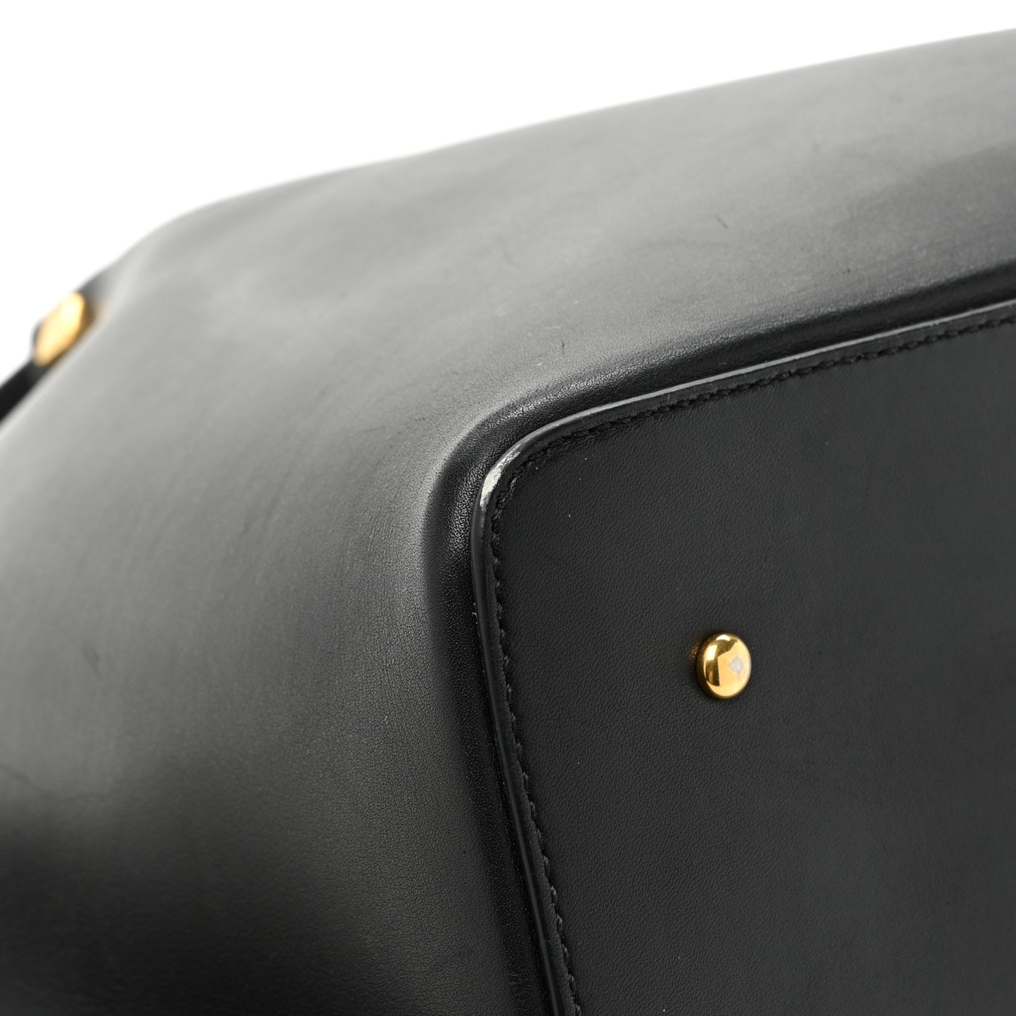 Nappa VLogo Medium Escape Tote Black