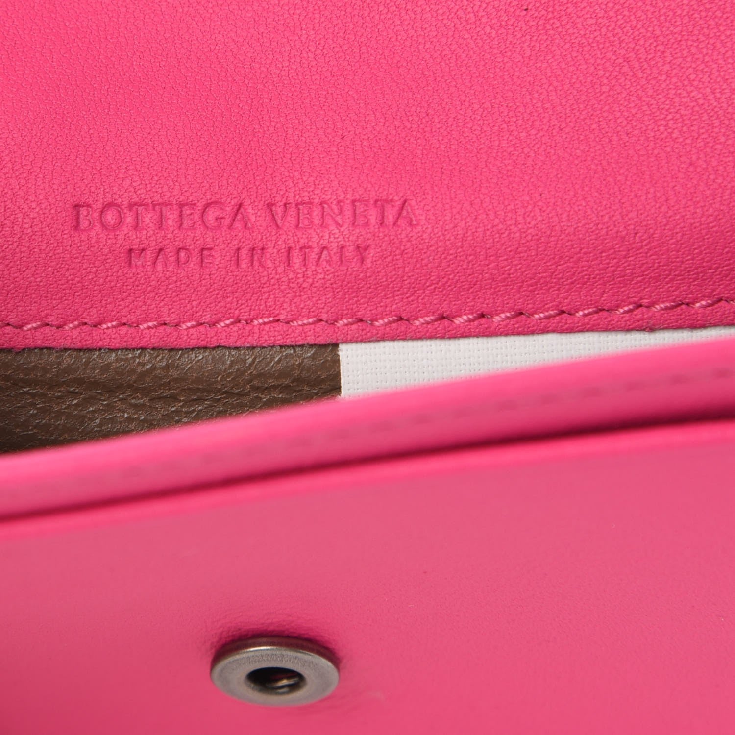 Bottega Veneta Nappa Intrecciato Card Holder Rosa Shock 6 of 7