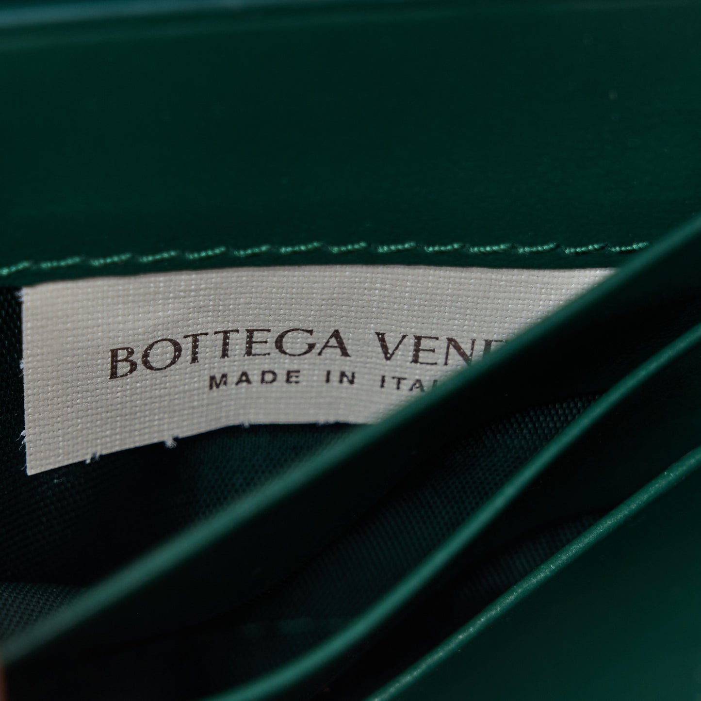 Nappa Intrecciato Long Andiamo Top Handle Clutch Emerald Green