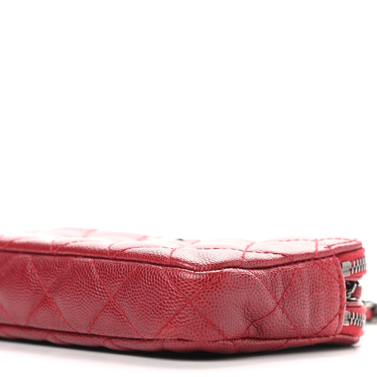 Caviar Quilted Small Clutch With Chain Red