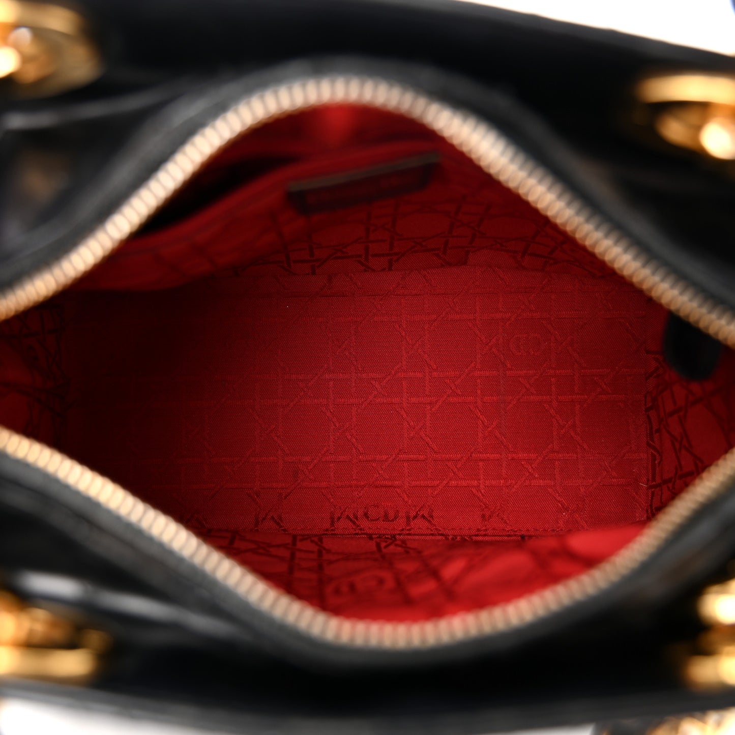 Glazed Calfskin Cannage Medium Lady Dior Black