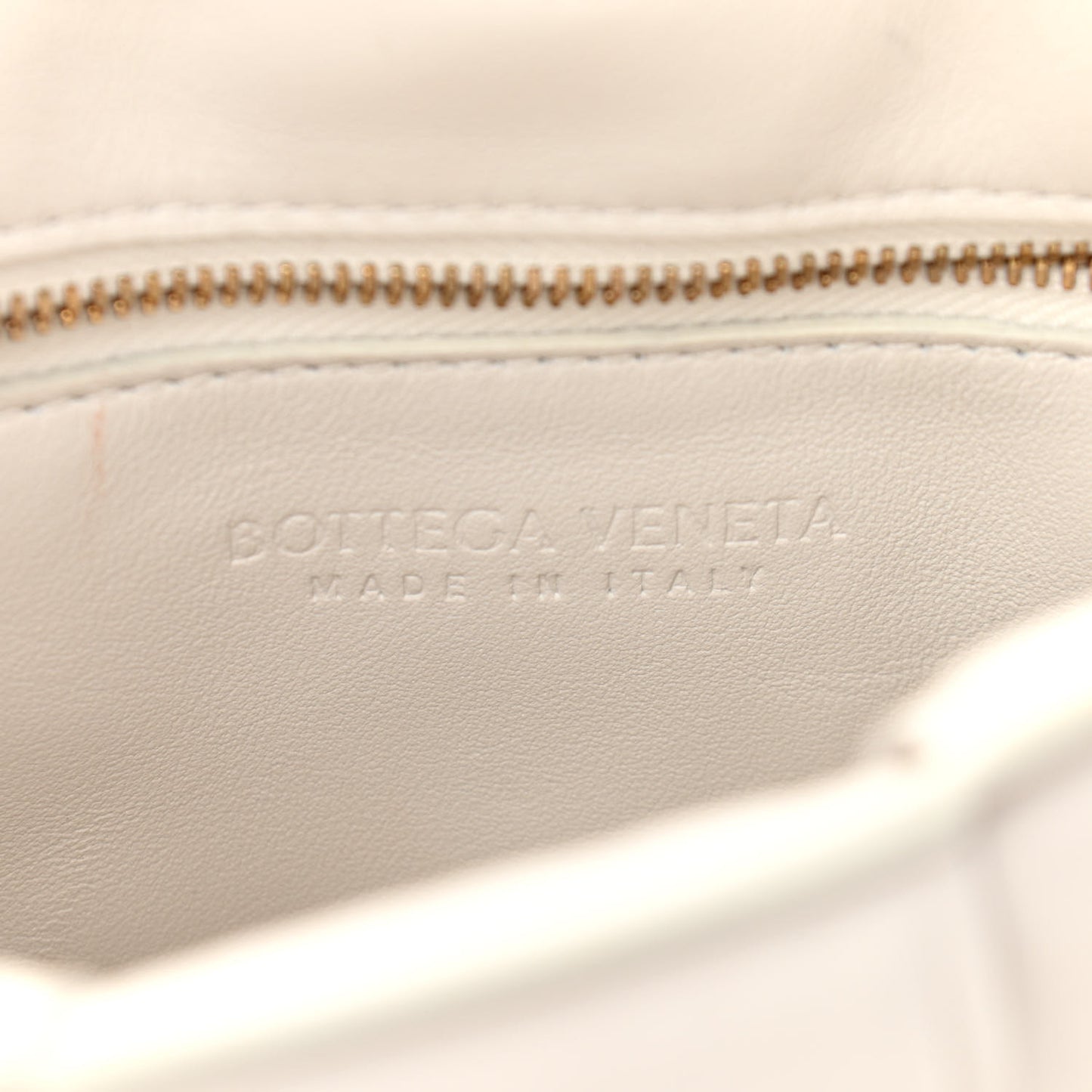 Lambskin Maxi Intreccio Padded Chain Cassette Crossbody Bag White