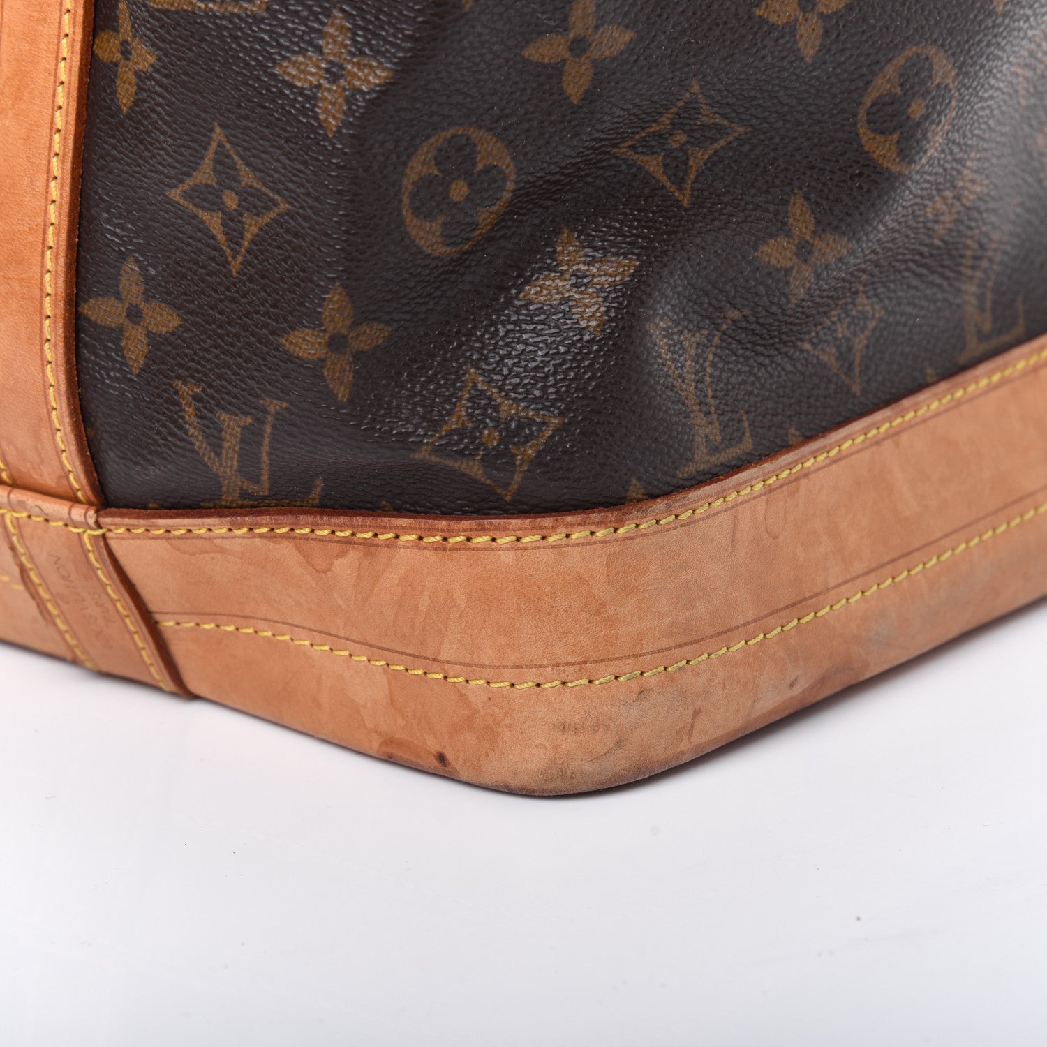 Louis Vuitton Monogram Noe 18 of 28