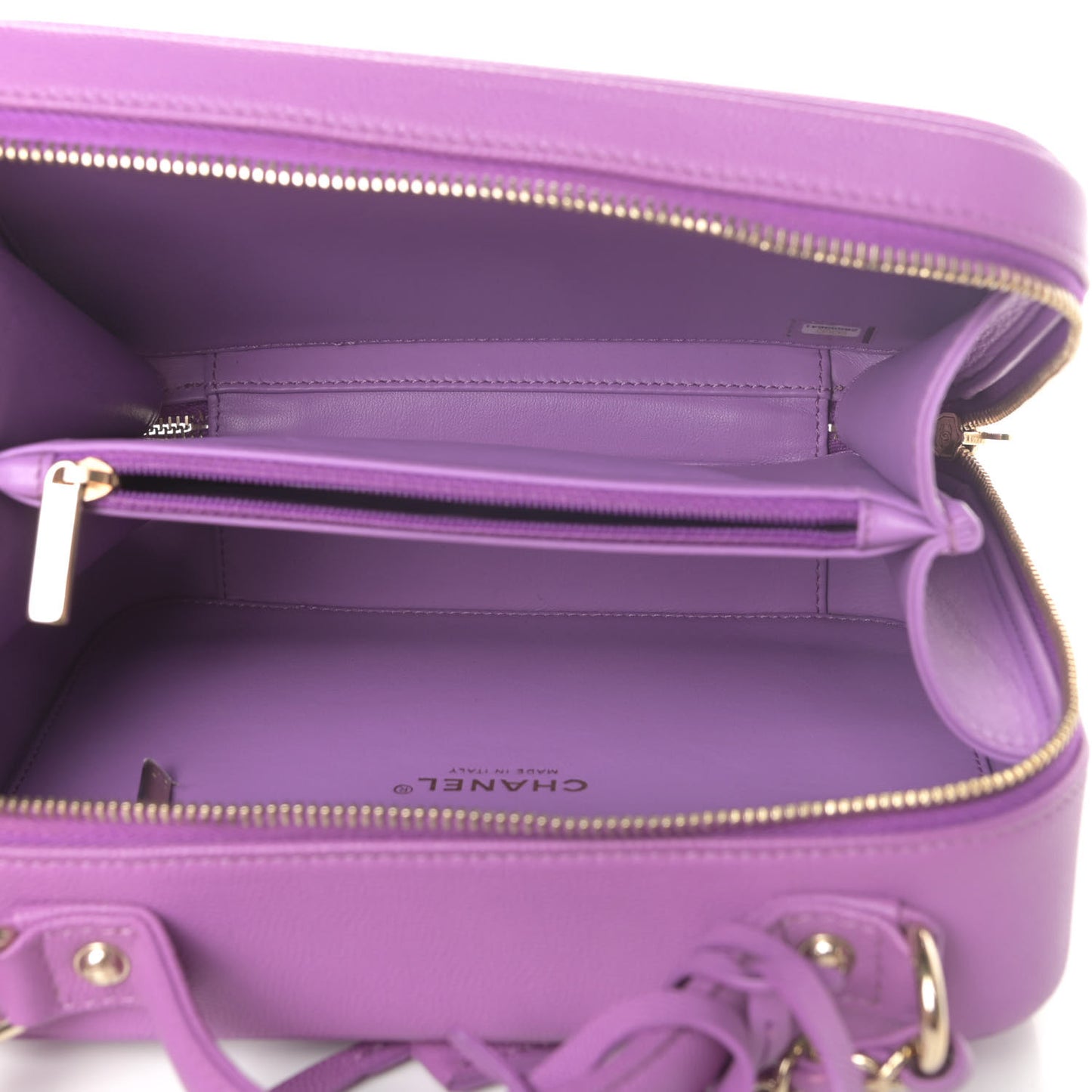 Caviar Quilted Medium CC Filigree Vanity Case Purple