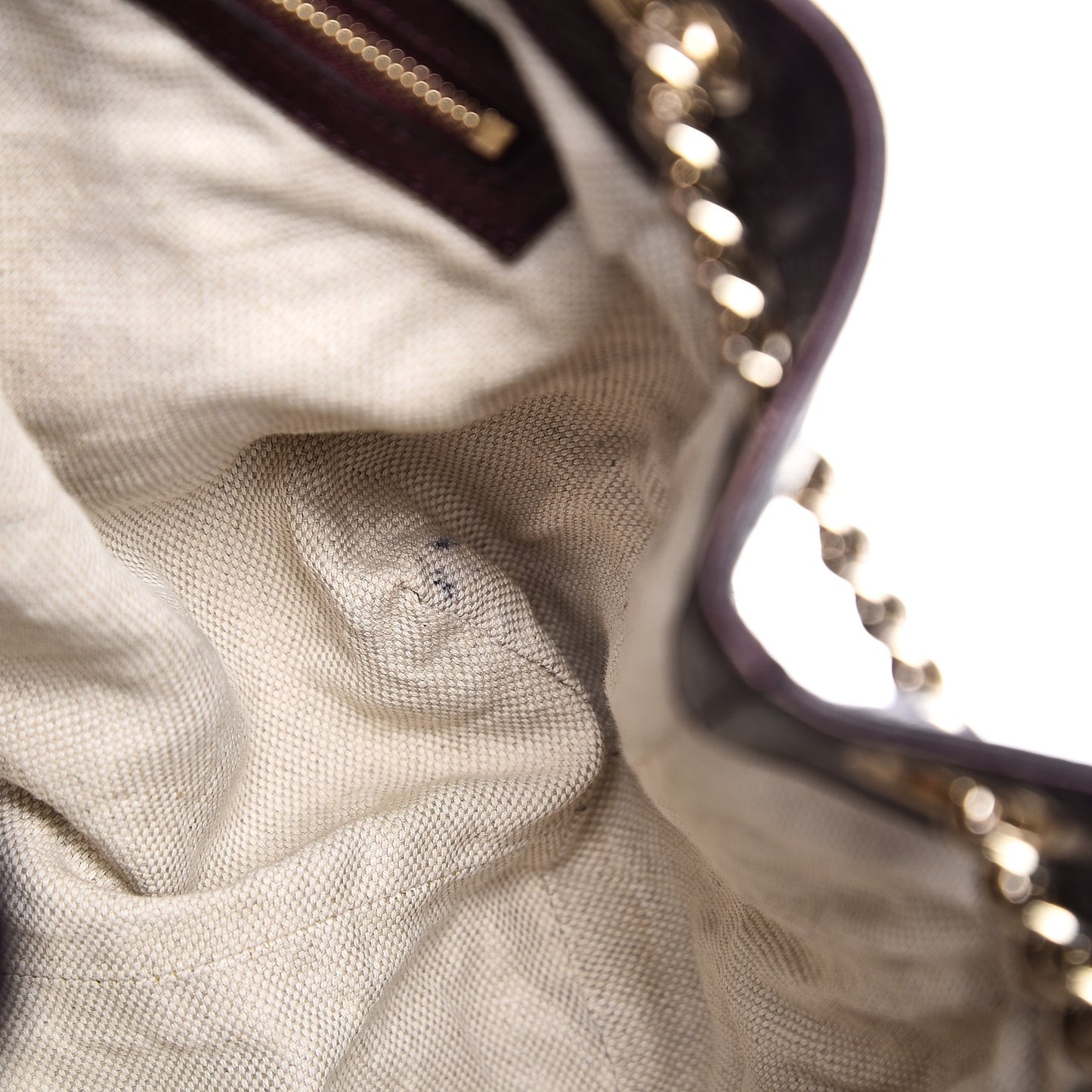 Metallic Cellarius Calfskin Medium Soho Chain Shoulder Bag Classic Burgundy