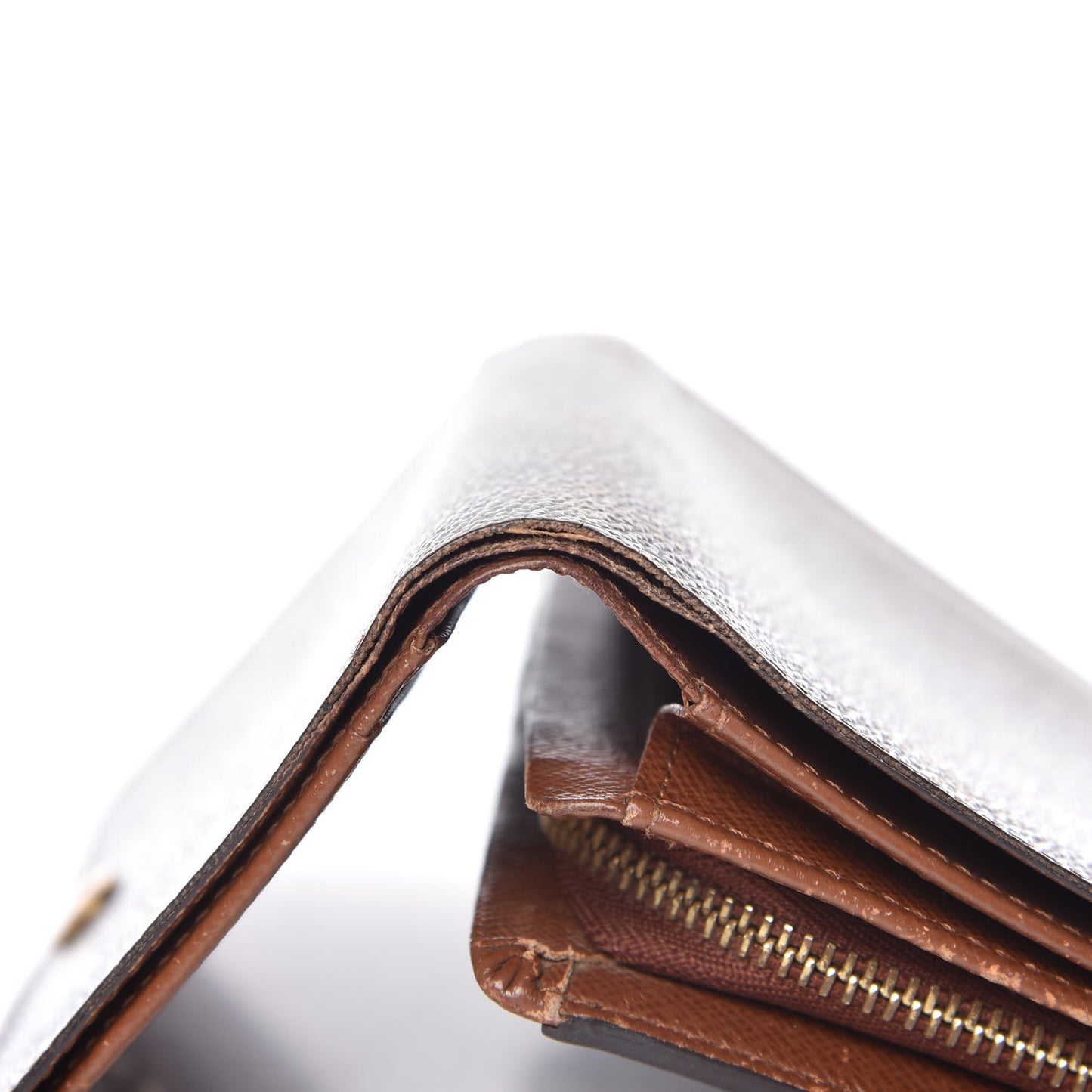 Monogram Porte-Monnaie Billets Tresor Wallet