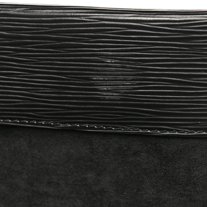 Louis Vuitton Epi Cluny MM Black 10 of 10