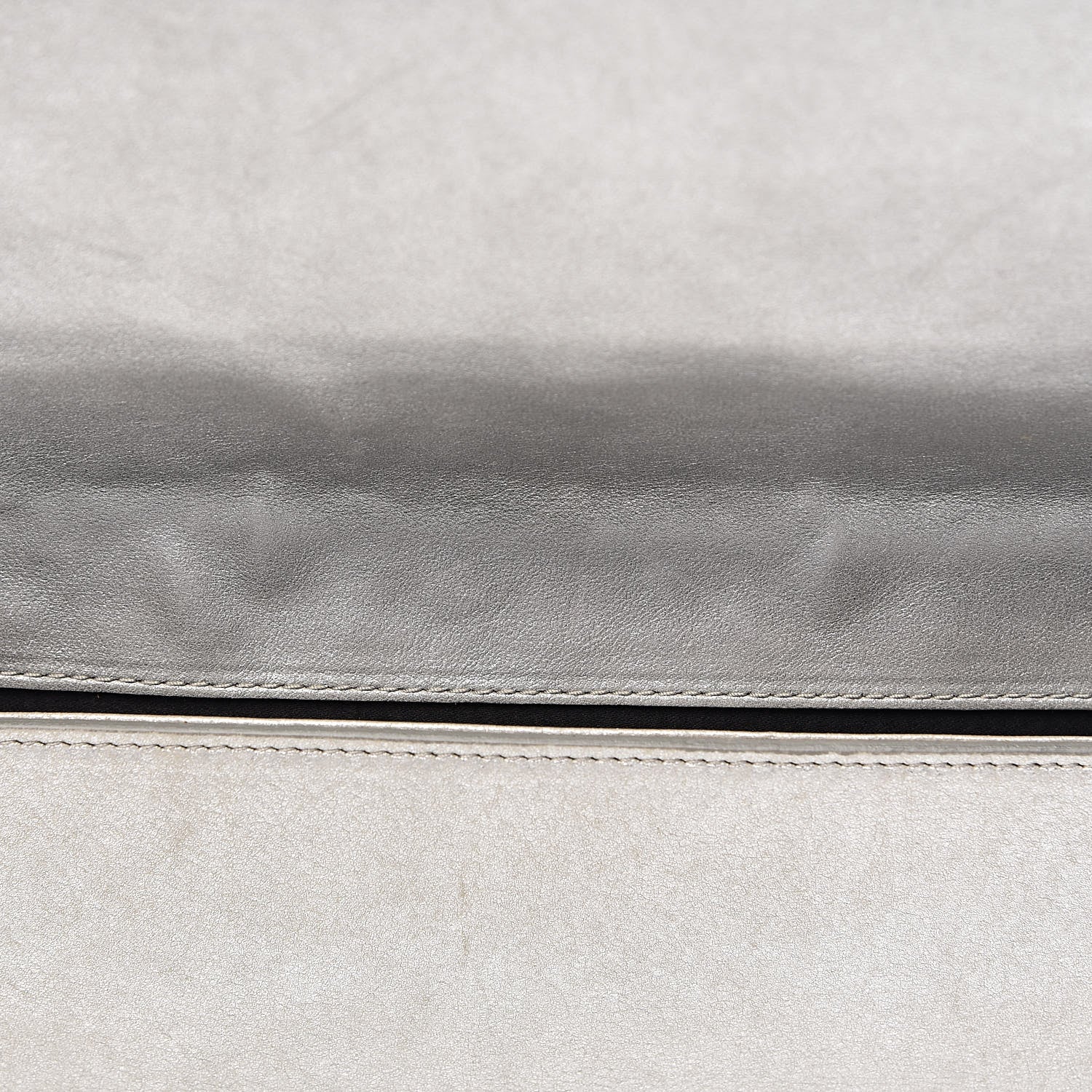 Saint Laurent Metallic Calfskin Monogram Large Belle De Jour Clutch Silver 8 of 9
