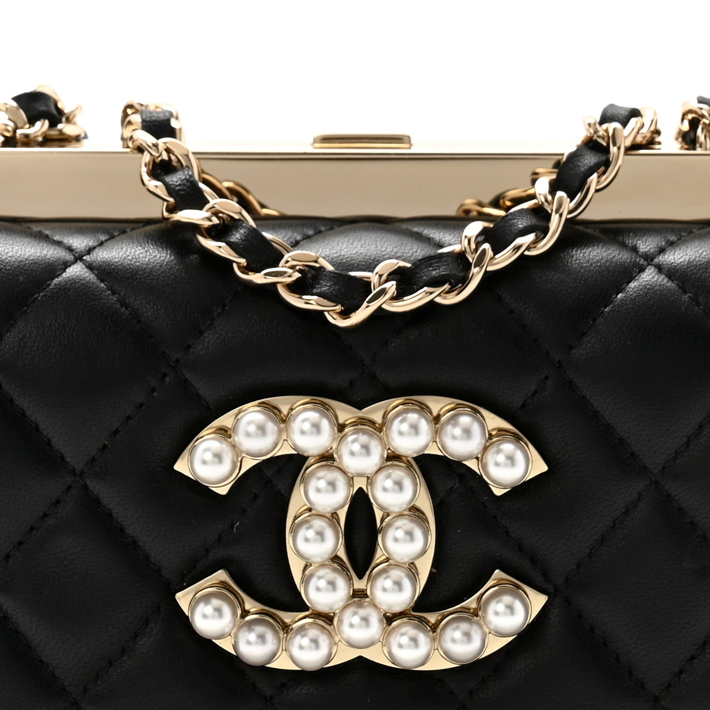 Lambskin Quilted Pearl CC Vanity Case Black