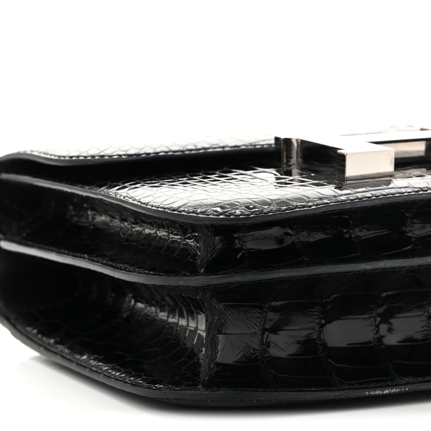Shiny Alligator Constance 18 Black