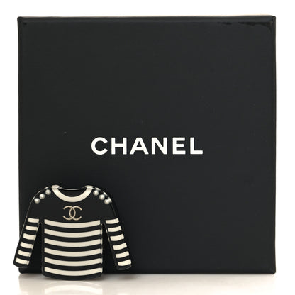 Chanel Resin Sweater CC Brooch Black White 4 of 4