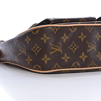 Louis Vuitton Monogram Hudson GM 14 of 16