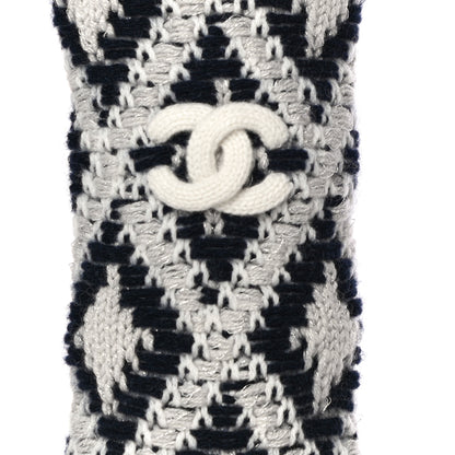 Chanel Cashmere Blend CC Beanie Hat With Gloves Set White Navy Blue 9 of 10