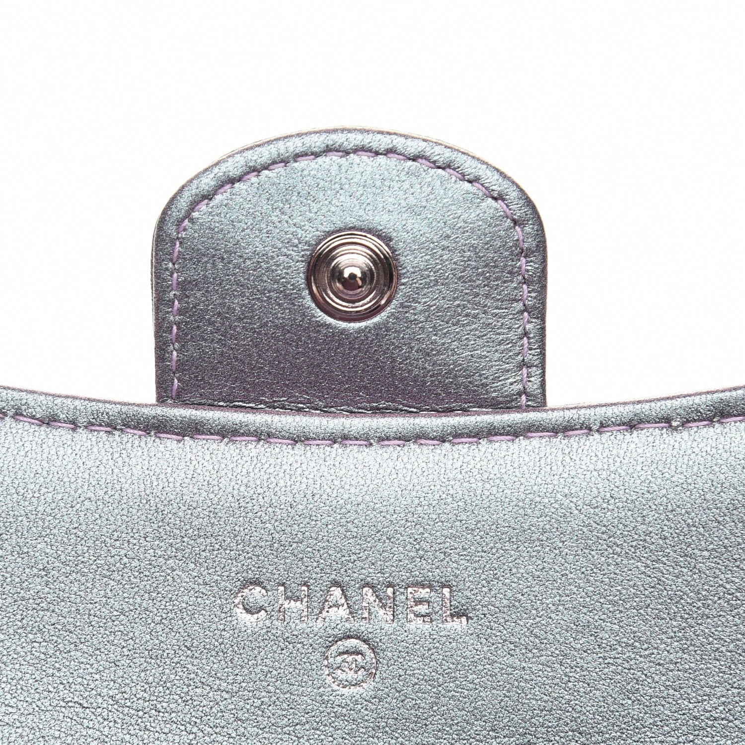 Chanel Iridescent Lambskin Chevron Quilted Reissue Card Holder Light Purple 6 of 9