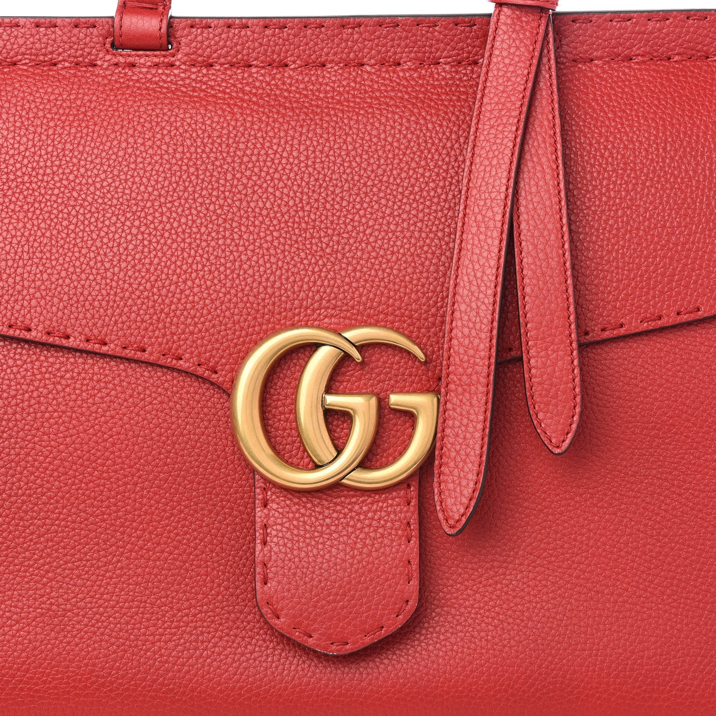 Calfskin Medium GG Marmont Top Handle Bag Vulcanic Red