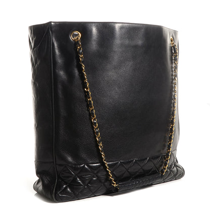 Chanel Lambskin Shoulder Bag Black 2 of 8
