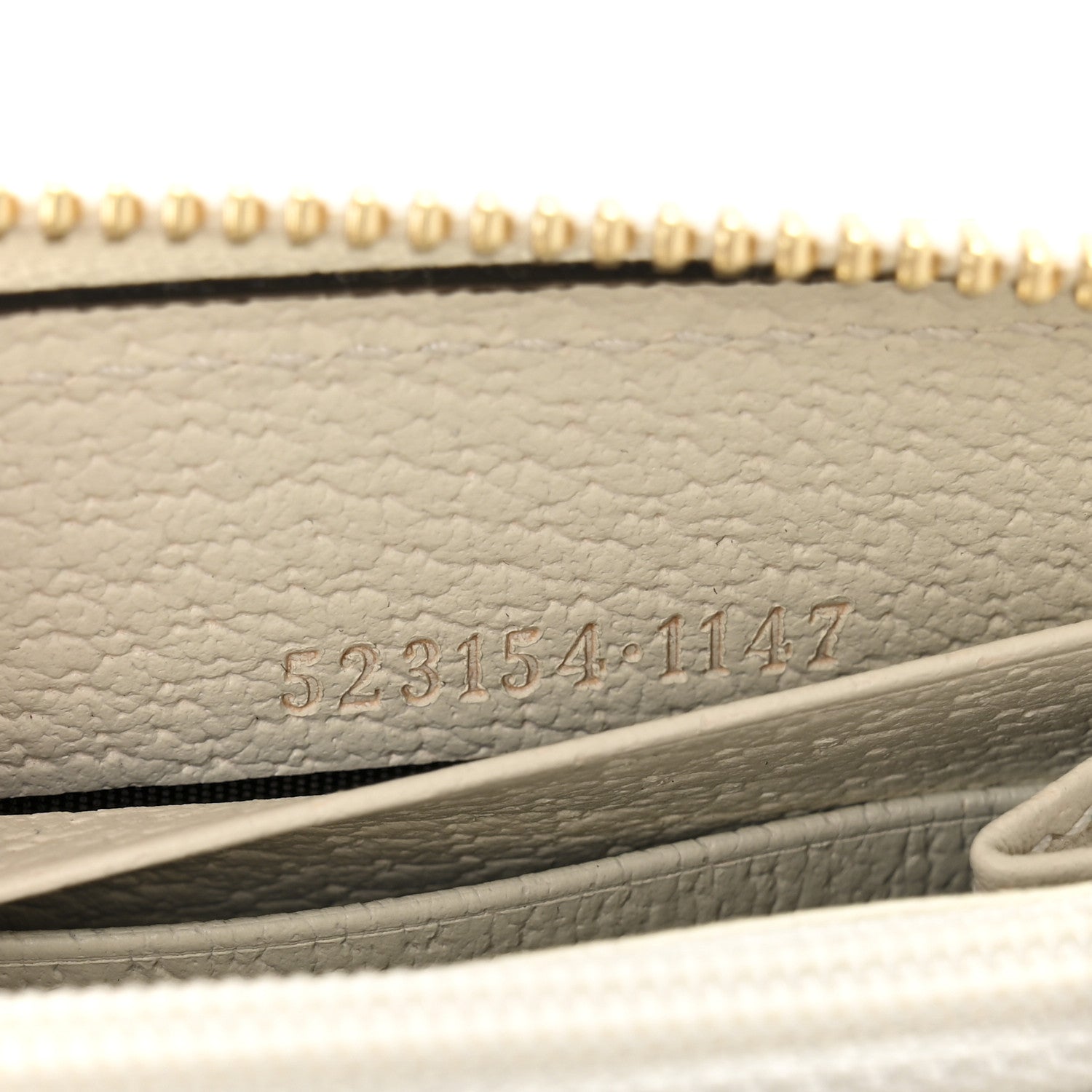 Gucci GG Supreme Monogram Flora Ophidia Zip Around Wallet White 7 of 9