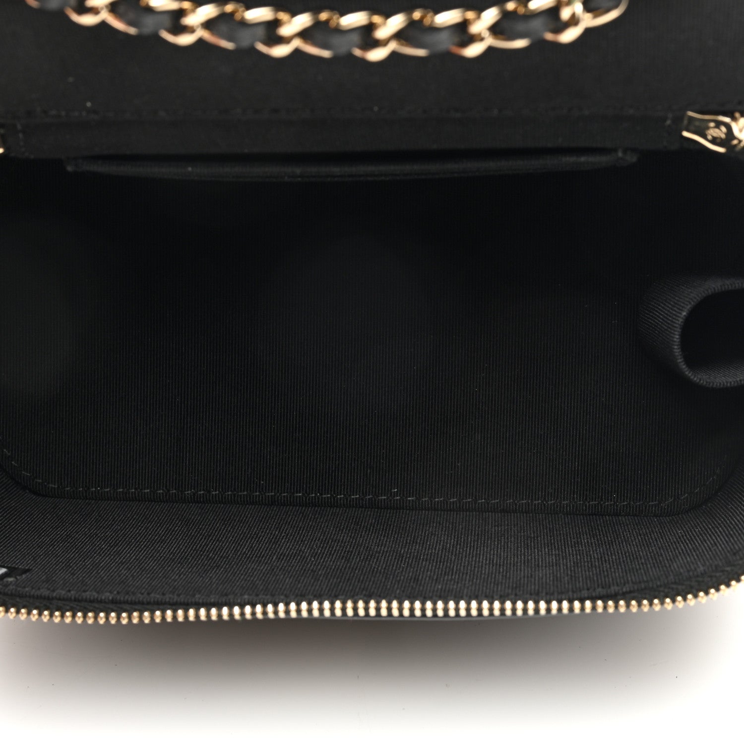 Chanel Lambskin Camellia Embossed Small Vanity Case With Chain Black 5 of 10