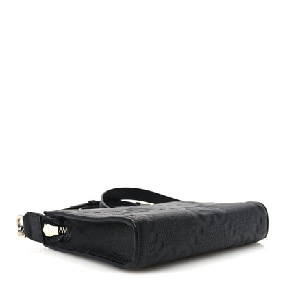Gucci Monogram Jumbo GG Textured Dollar Calfskin Wristlet Messenger Bag Black 4 of 10