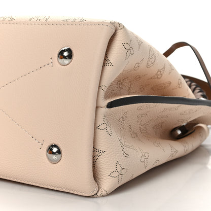 Louis Vuitton Mahina Muria Creme 8 of 8