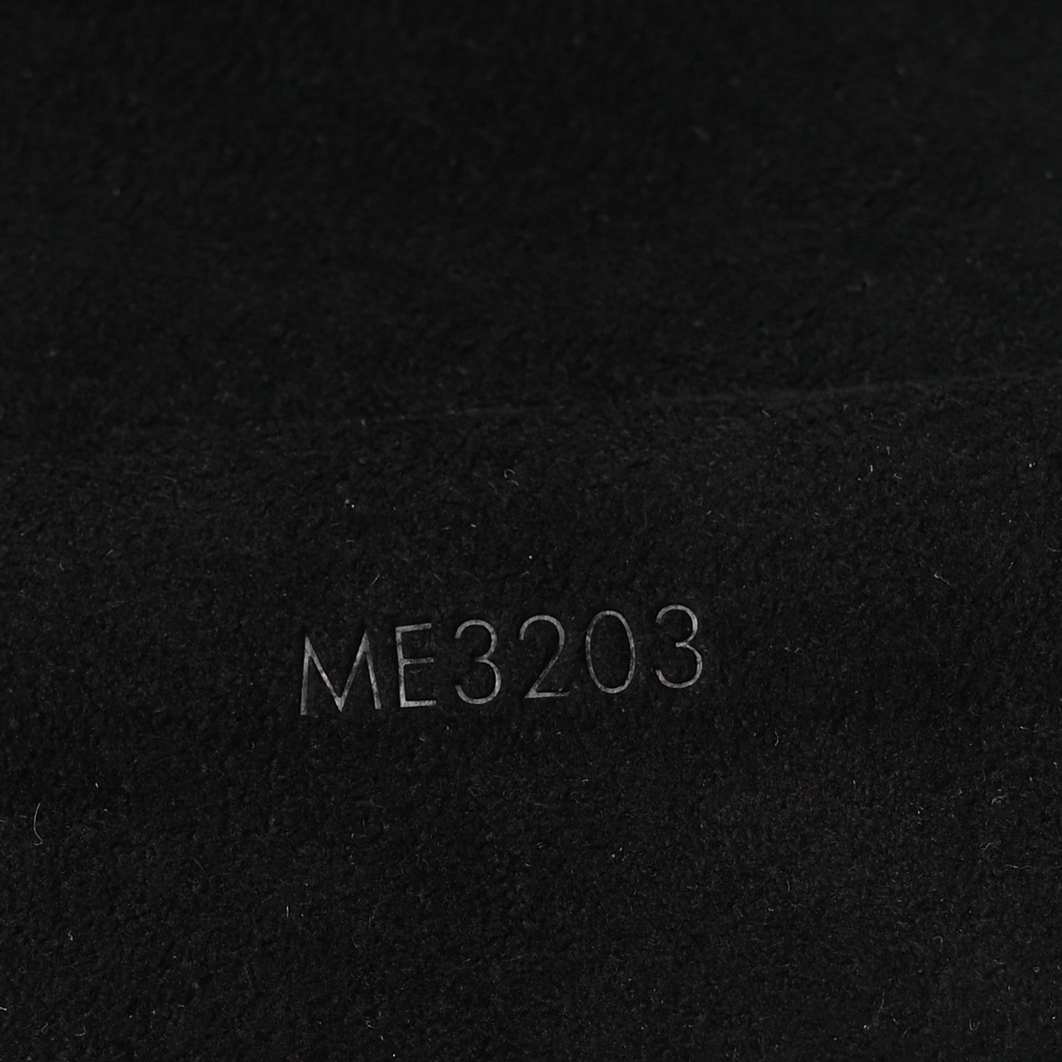 Louis Vuitton Reverse Monogram iPhone 15 Pro Folio Case 8 of 9