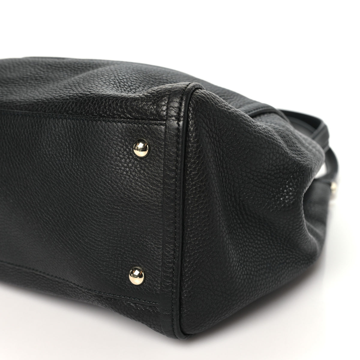 Gucci Pebbled Calfskin Medium Soho Shoulder Bag Black 10 of 10