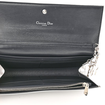 Christian Dior Metallic Patent Micro-Cannage Lady Dior Croisiere Chain Wallet Silver 4 of 9