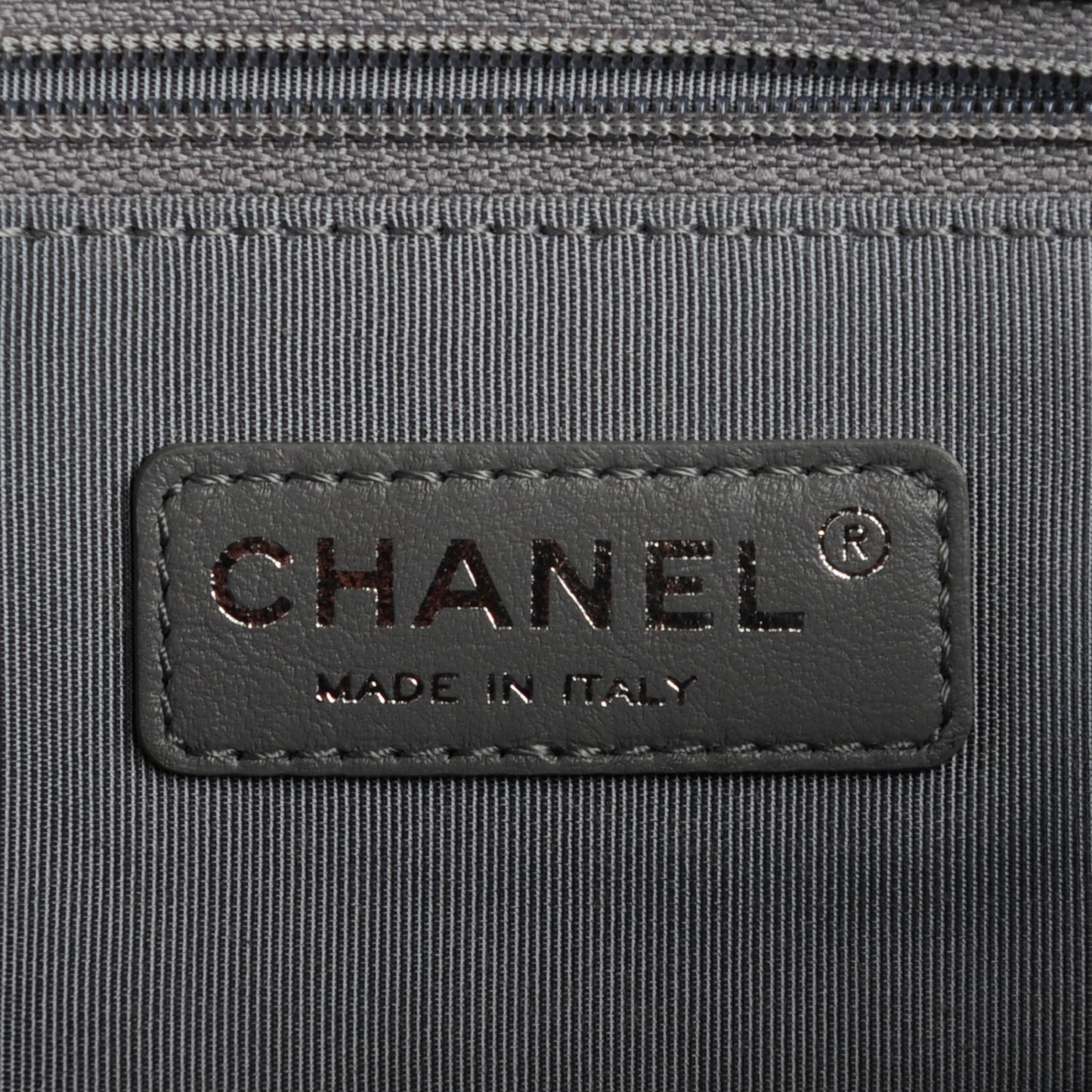 Caviar Quilted Medium French Riviera Flap Black