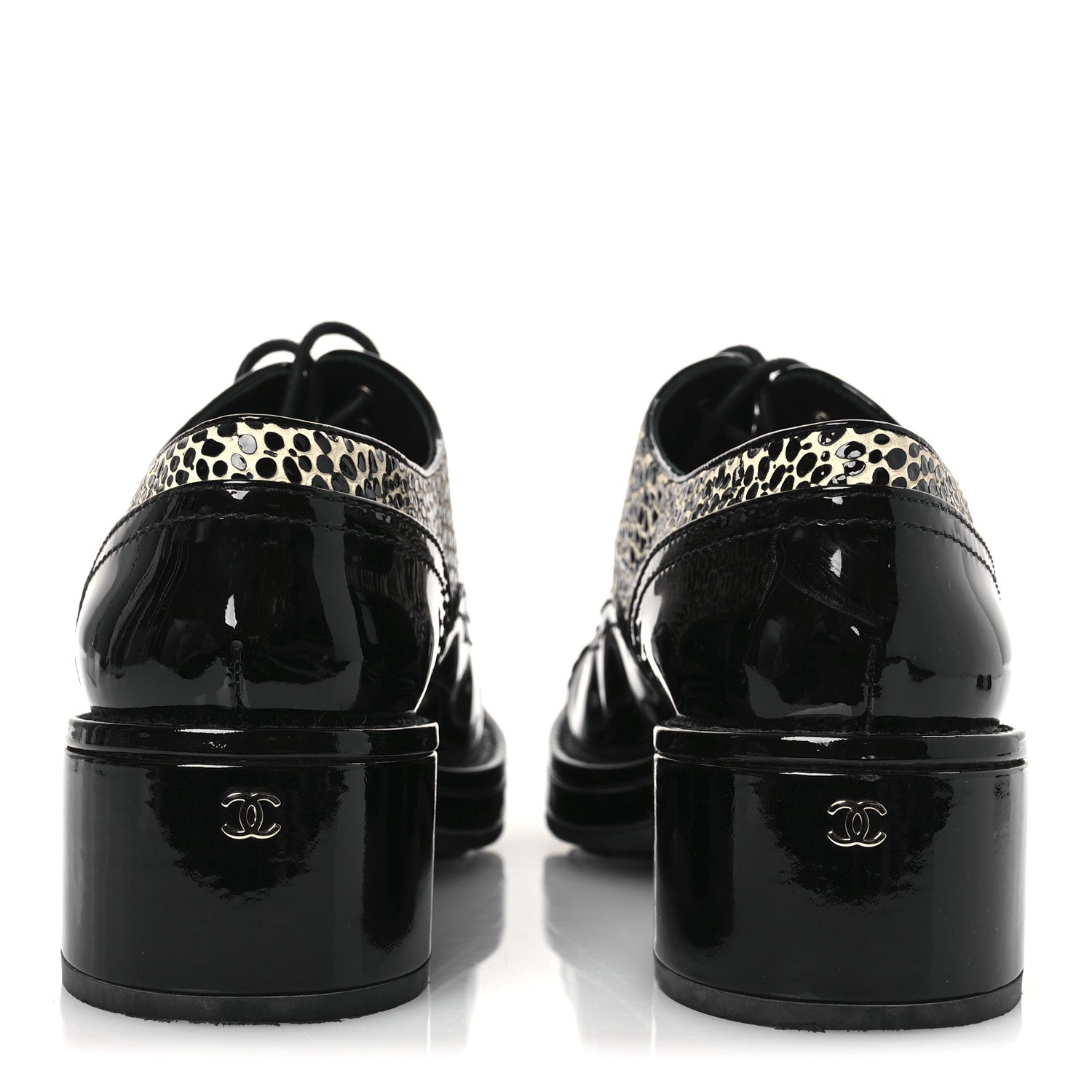 Chanel Patent CC Lace Up Oxfords 38.5 Black White 6 of 12