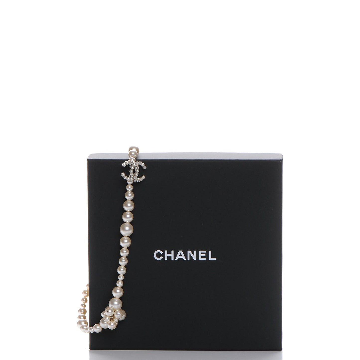 Pearl Cluster CC Necklace Silver