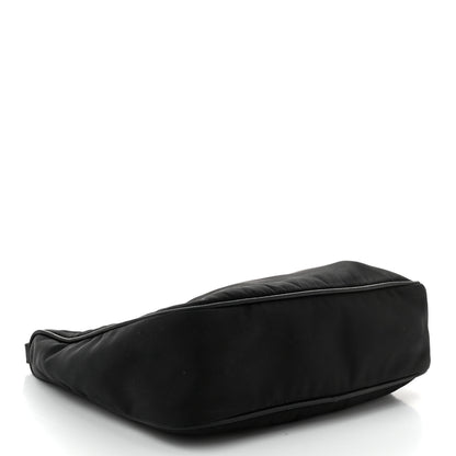 Prada Nylon Re-Edition 2005 Shoulder Bag Black 4 of 11