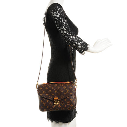 Louis Vuitton Monogram Pochette Metis 2 of 7