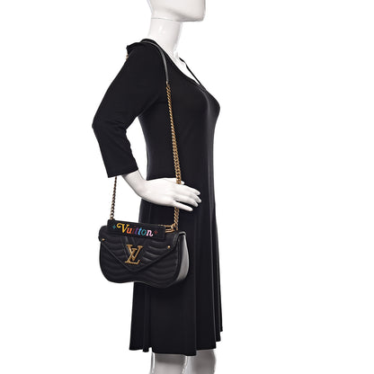 Louis Vuitton Calfskin New Wave Chain MM Black 2 of 11