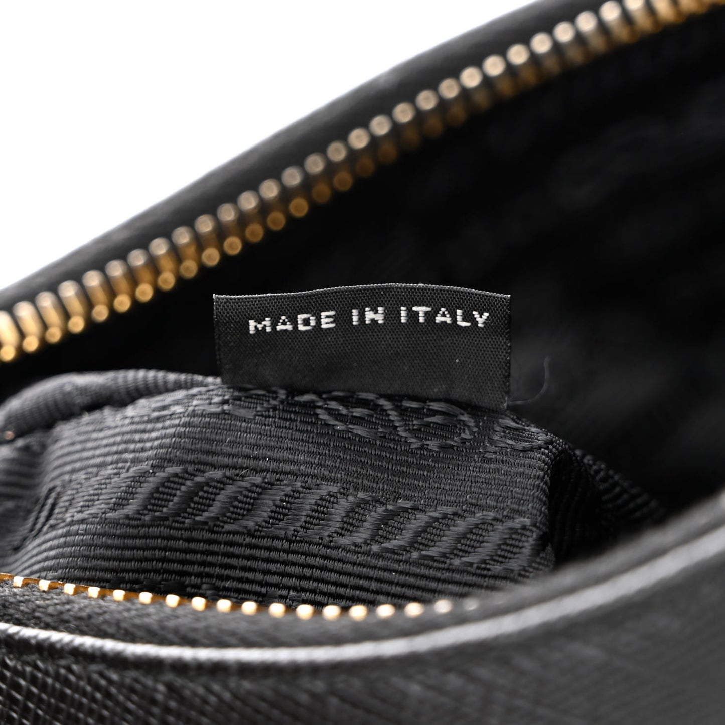 Saffiano Lux Re-Edition 2005 Shoulder Bag Black