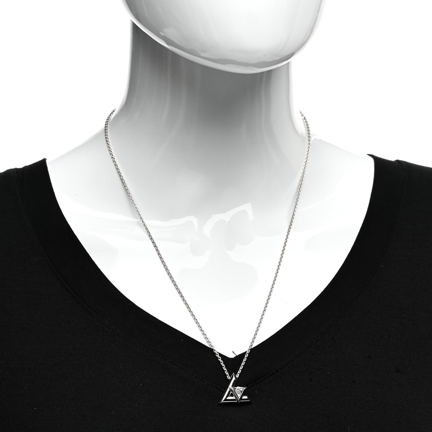 Louis Vuitton 18K White Gold Diamond Large LV Volt One Pendant Necklace 2 of 5