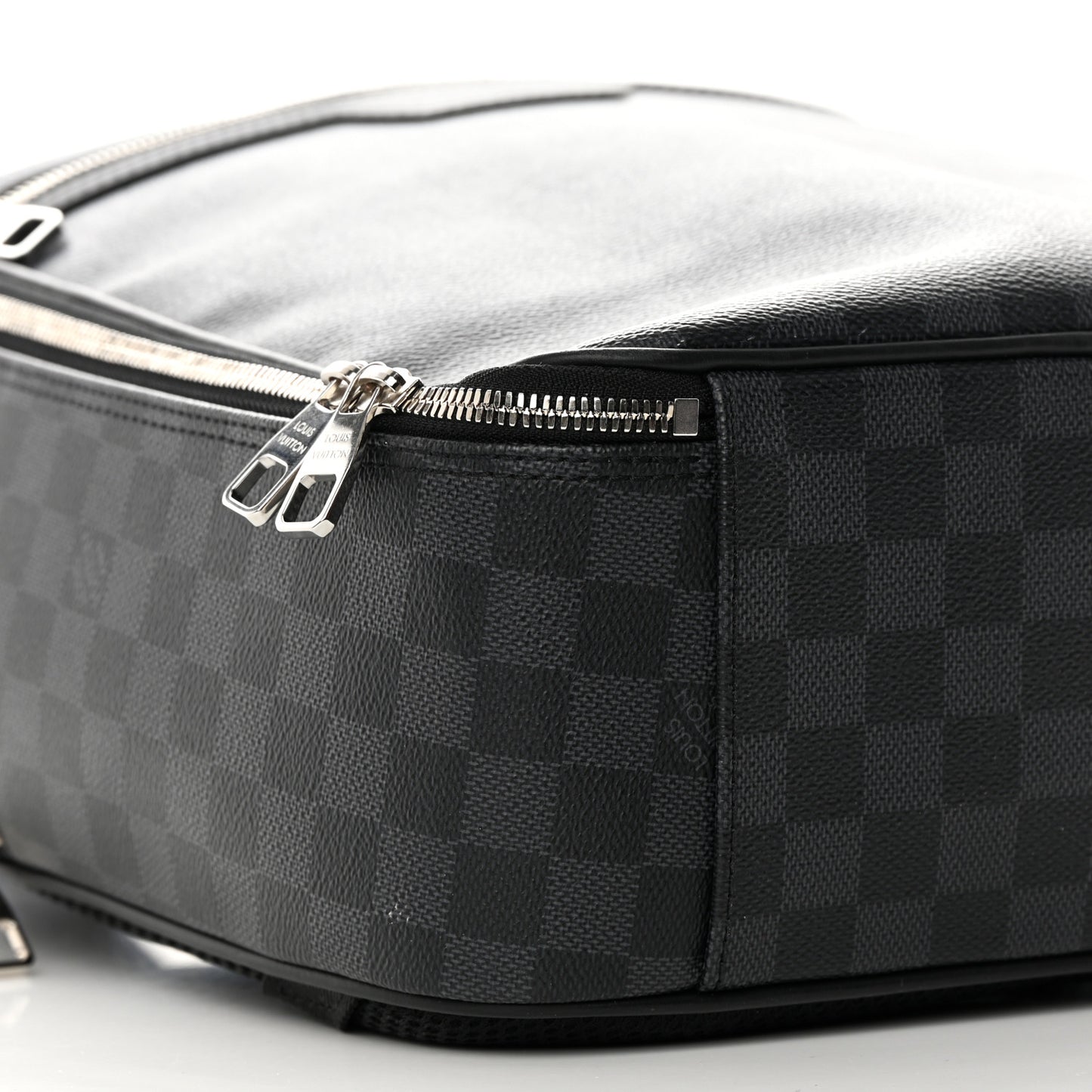 Damier Graphite Michael Backpack NV2