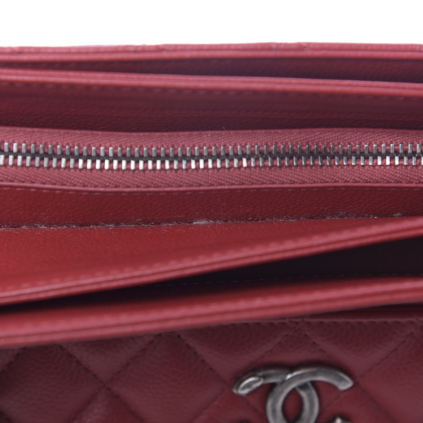 Caviar Quilted Large Zipped Shopping Tote Red